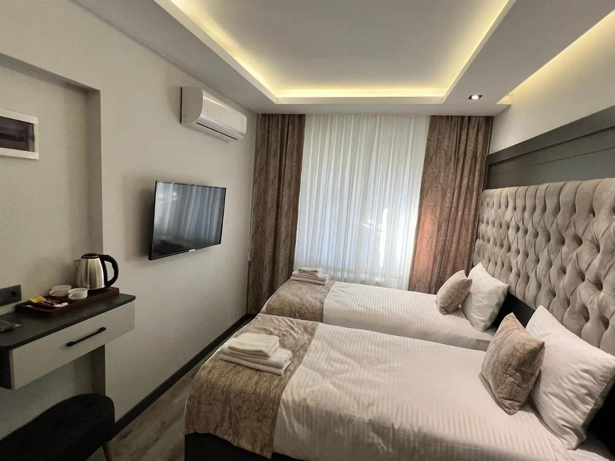 Golden Stone Hotel Istanbulská provincie 3*,