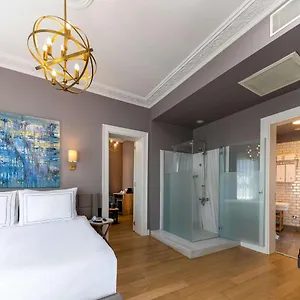 Hotel Petros