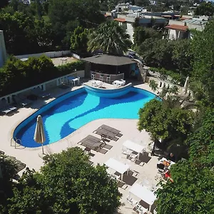 https://bella-garden-hotel.aegeanhotels.net